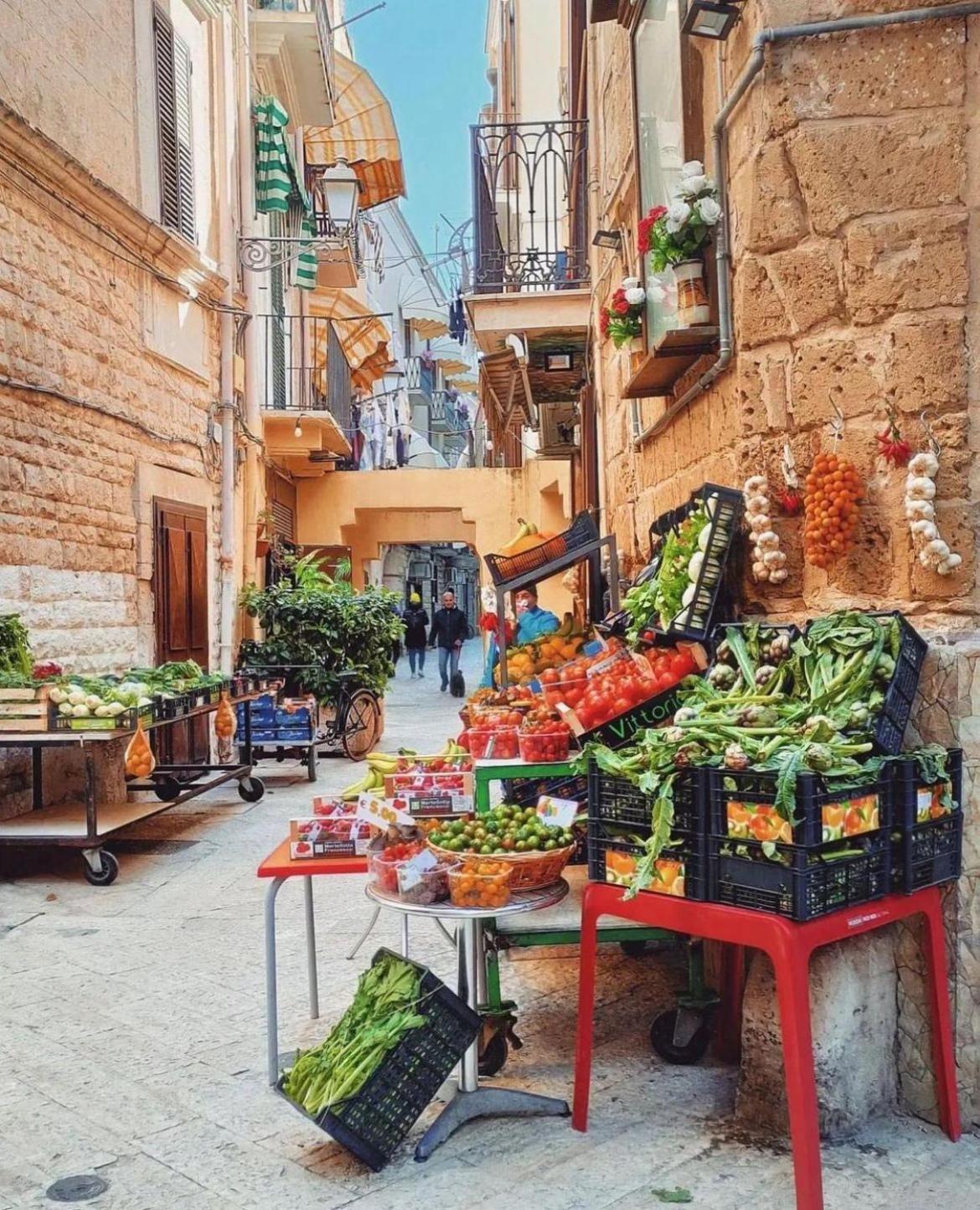 Cantovi Apartament Bari