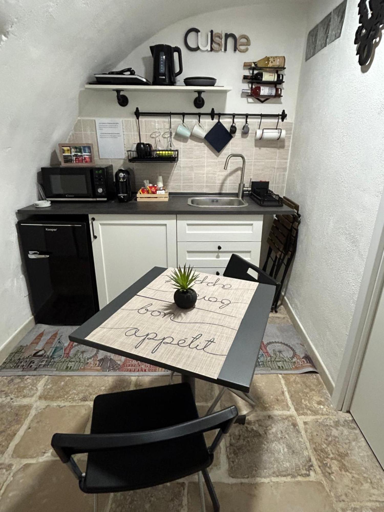 Cantovi Apartament Bari